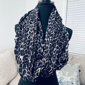 NWOT Express Leopard Scarf